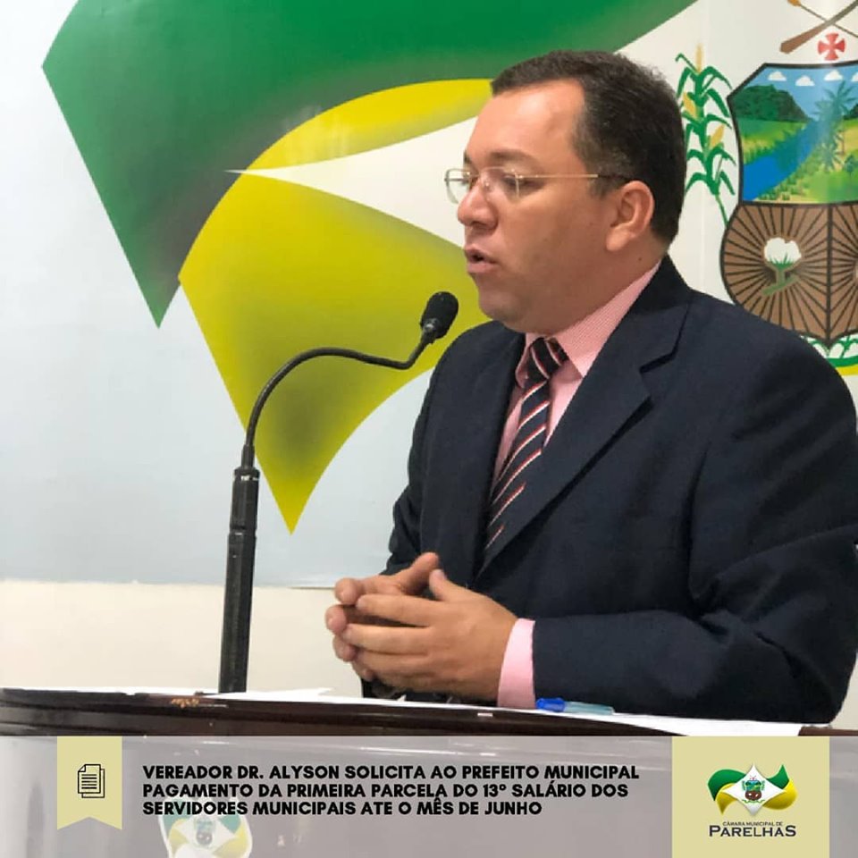 Apresentado requerimento que solicita ao Prefeito Alexandre para o pagamento da primeira parcela do 13° aos Servidores Públicos Municipais