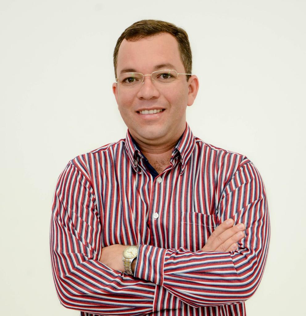 Presidente da Câmara Municipal, Dr. Alyson, assumiu interinamente o cargo de prefeito em Parelhas/RN nesta quarta-feira (10)